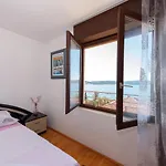 Penthouse With Private Jacuzzi And Sea View Trogir
